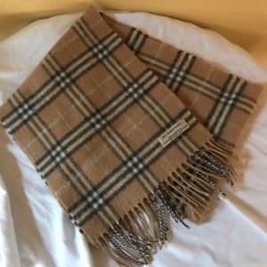 Authentic Burberry Lambswool Scarf!